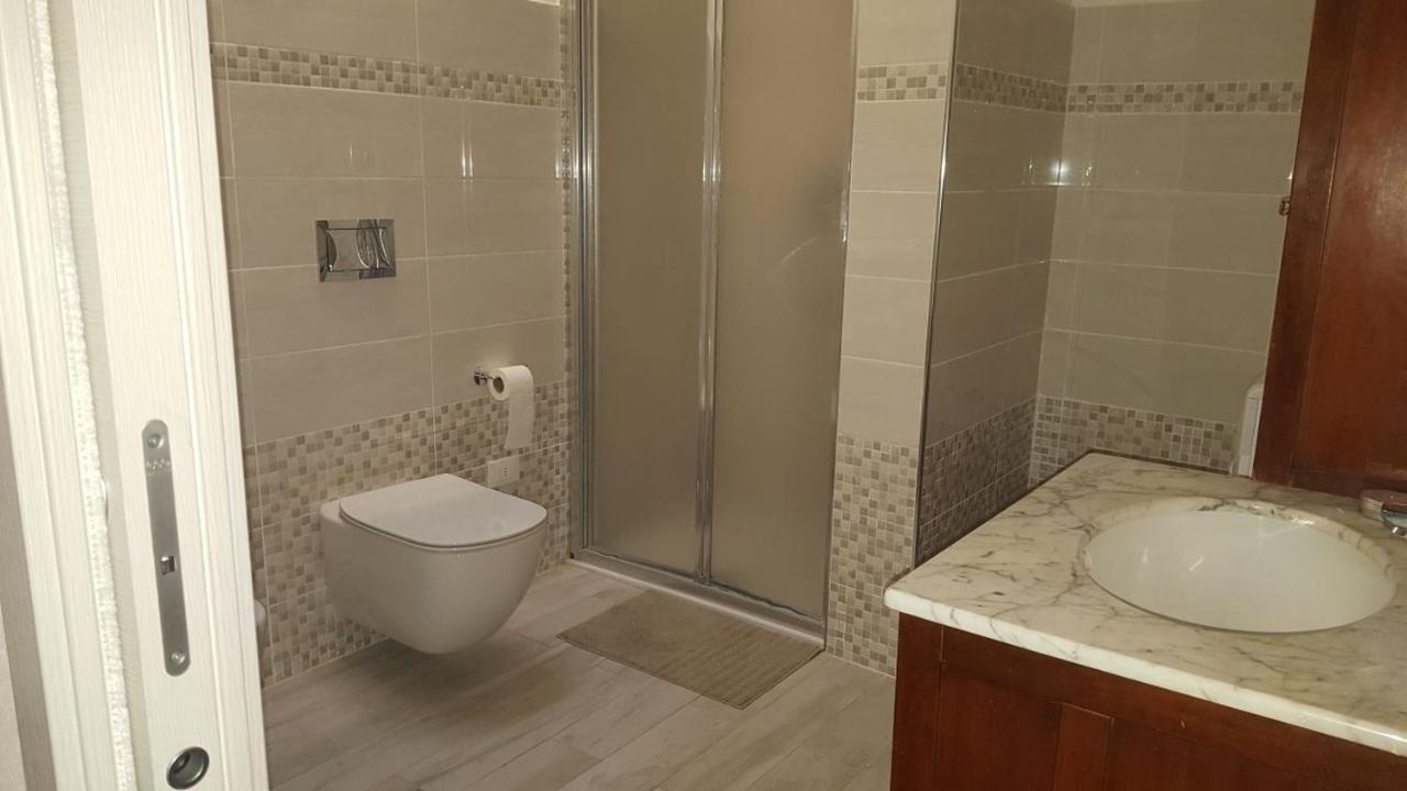La Colombera Apartment Torrazza  Ngoại thất bức ảnh